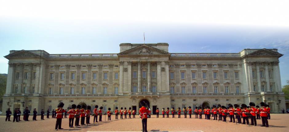 Band performing during The Changing of the Guard ceremony